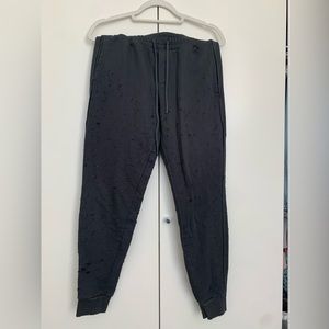 Alo Yoga Fierce Sweatpant in Anthracite